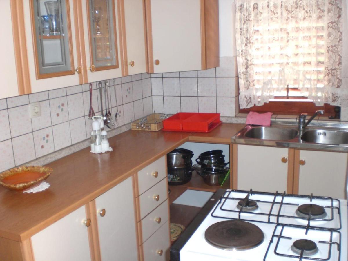 Apartmani Vesna Vir Exterior photo